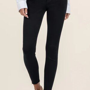Kut from the Kloth High Rise Herringbone Skinny Jean in Black (0)